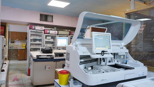 راه اندازی اولین دستگاه کشت خون اتوماتیک کشور در مرکز آموزشی درمانی شهید رحیمی